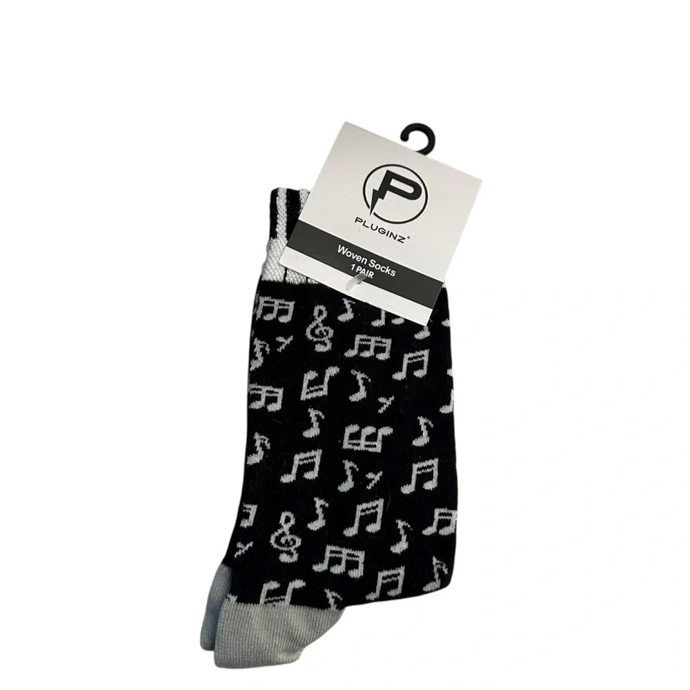 Pluginz Black, White, & Gray 1 Pair of Musical Notes Socks NWT